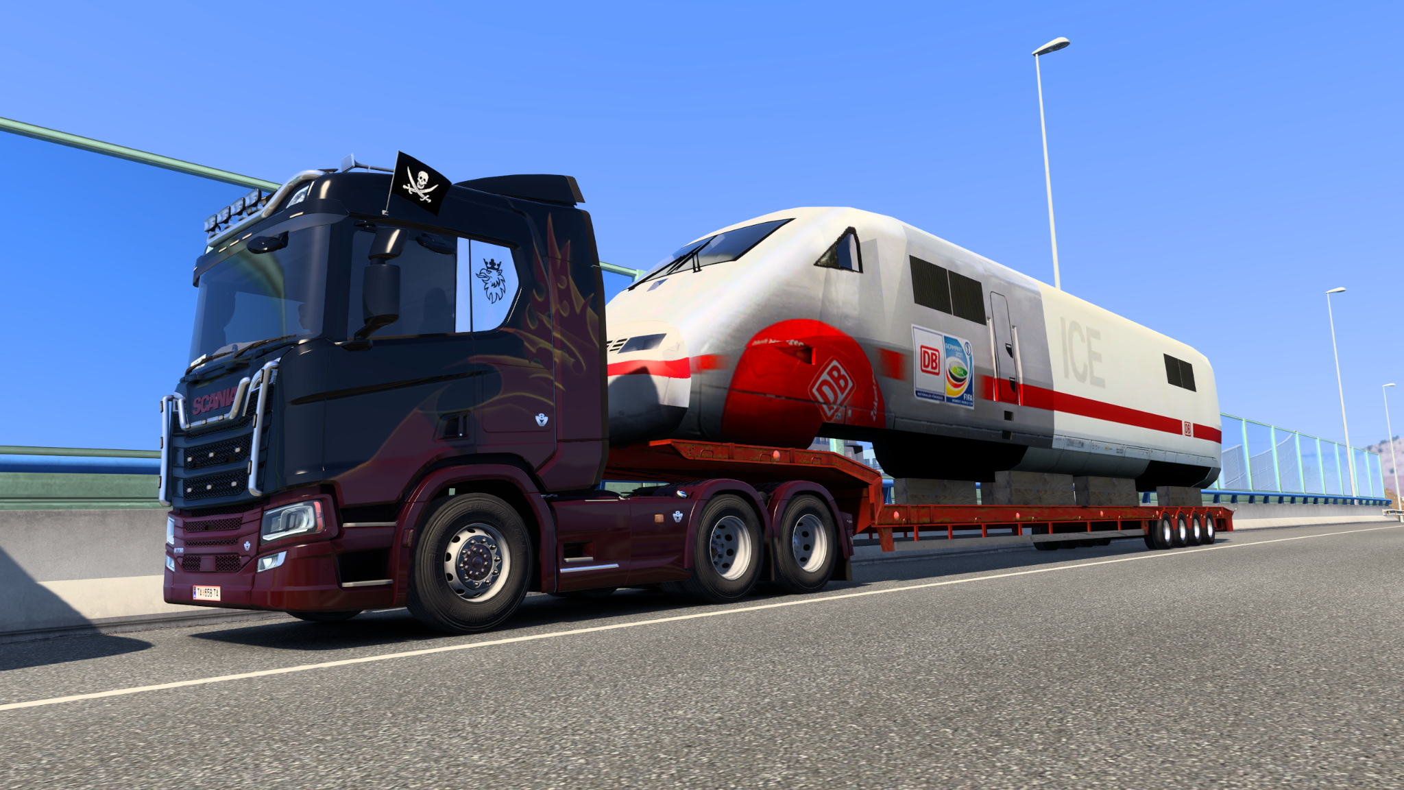 Truckers World Scania heavy haul carrying an ICE train